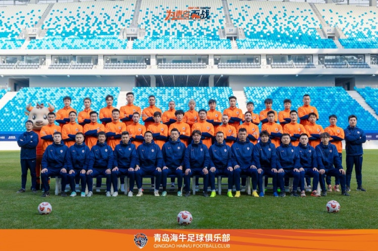 青島海牛一線(xiàn)隊名單:老將鄭龍、薩里奇坐鎮,金洋洋等新援在列