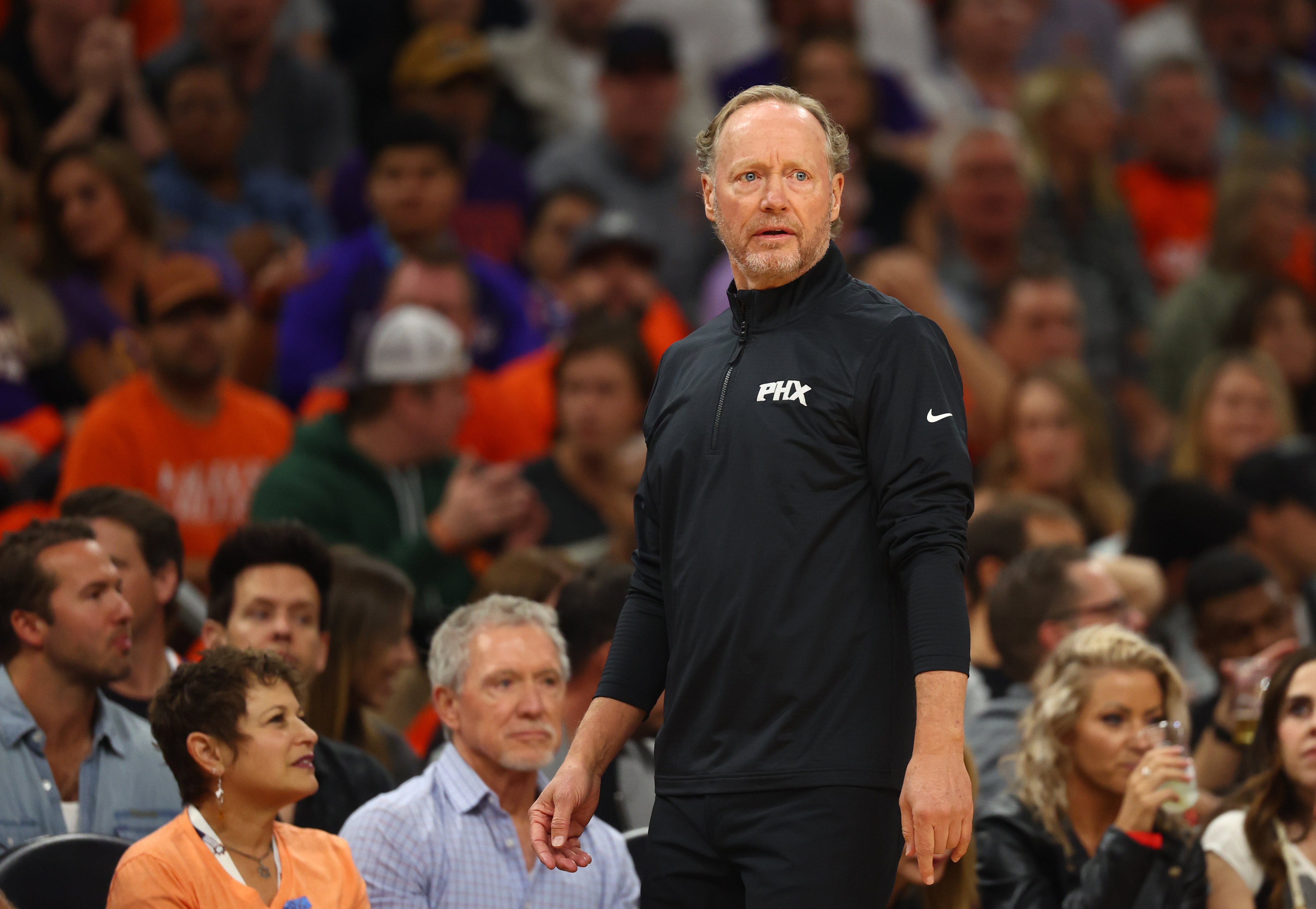  布登：今晚我們被揍了 NBA好的一點(diǎn)是后天我們有機會(huì )重新振作