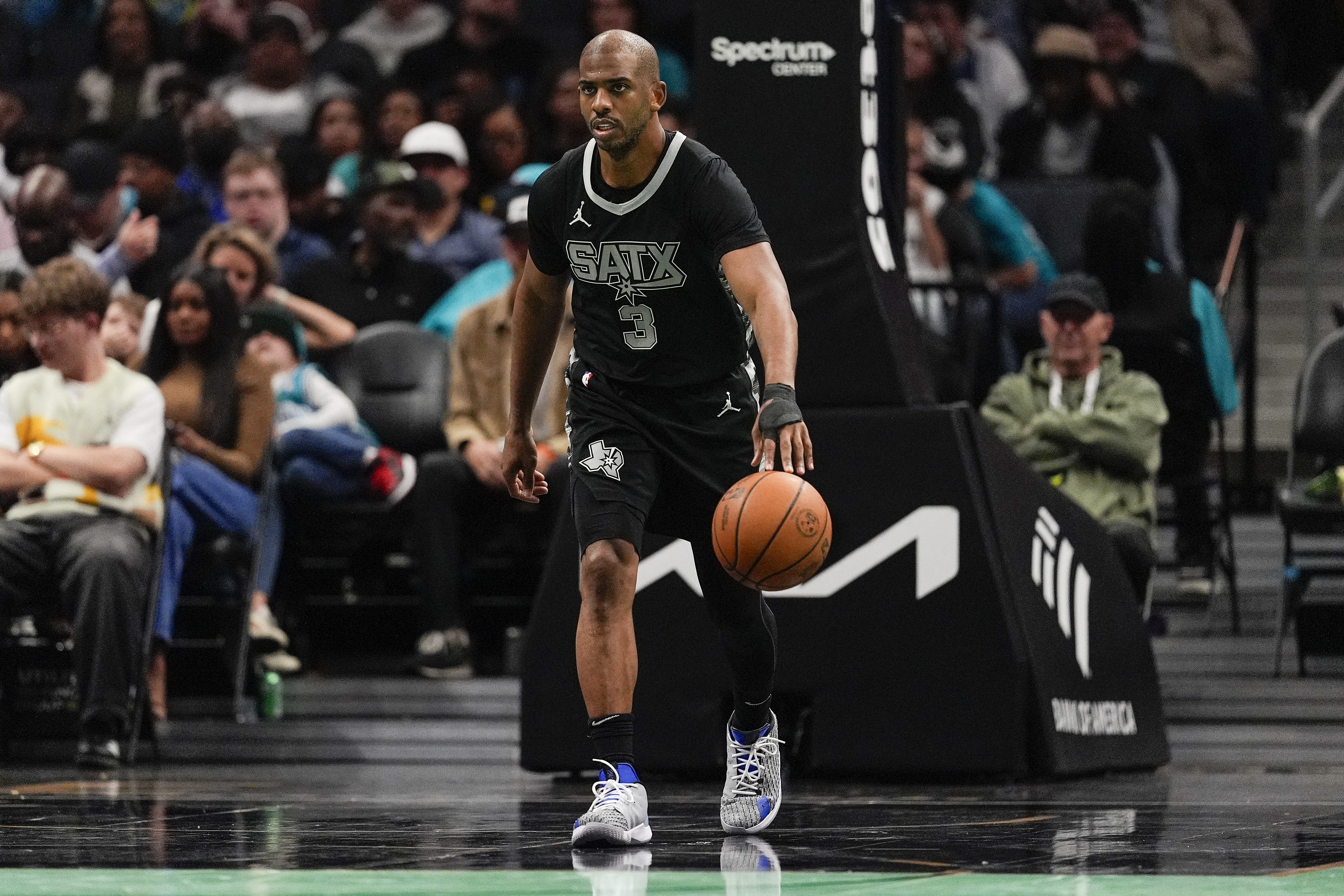 保羅談失利:NBA好的一點(diǎn)是賽季最后一場(chǎng)前你總是有下一場(chǎng)比賽