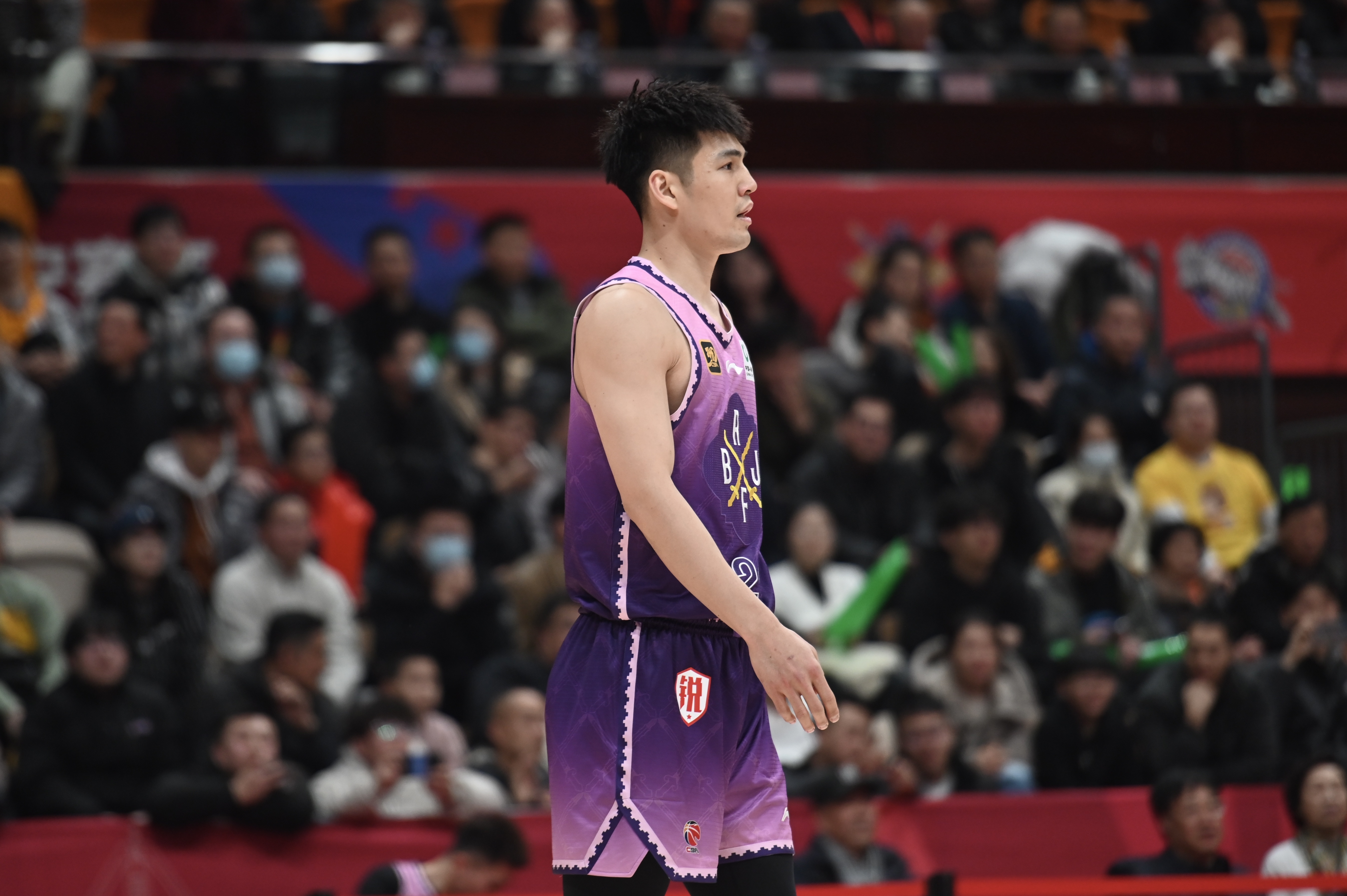  表現可以！陳國豪8中5拿到13分3板1斷